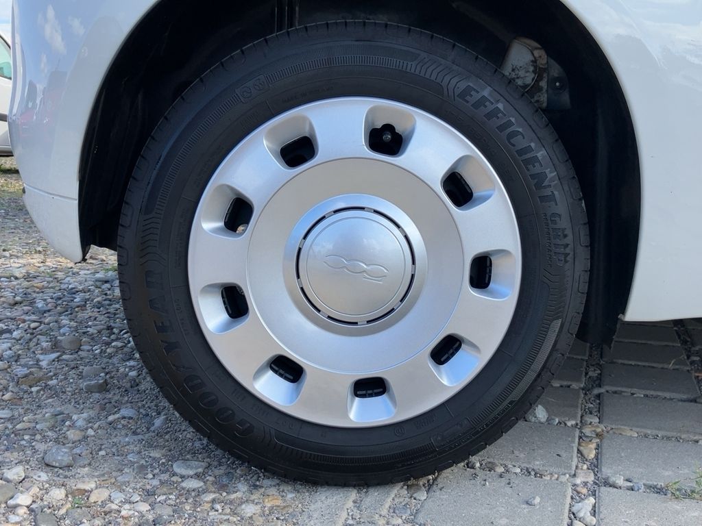 Fiat 500C 2023