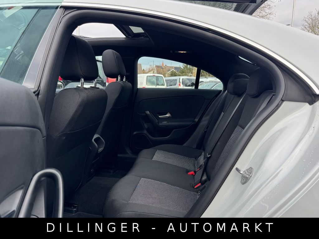 Mercedes-Benz CLA 180 2020