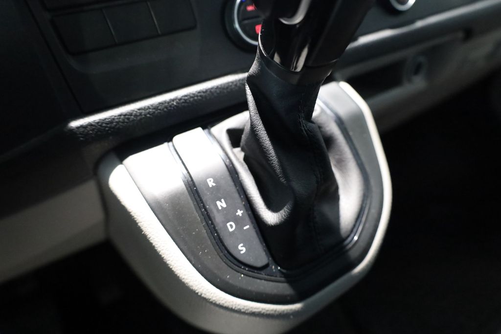 Volkswagen T6 Caravelle 2019