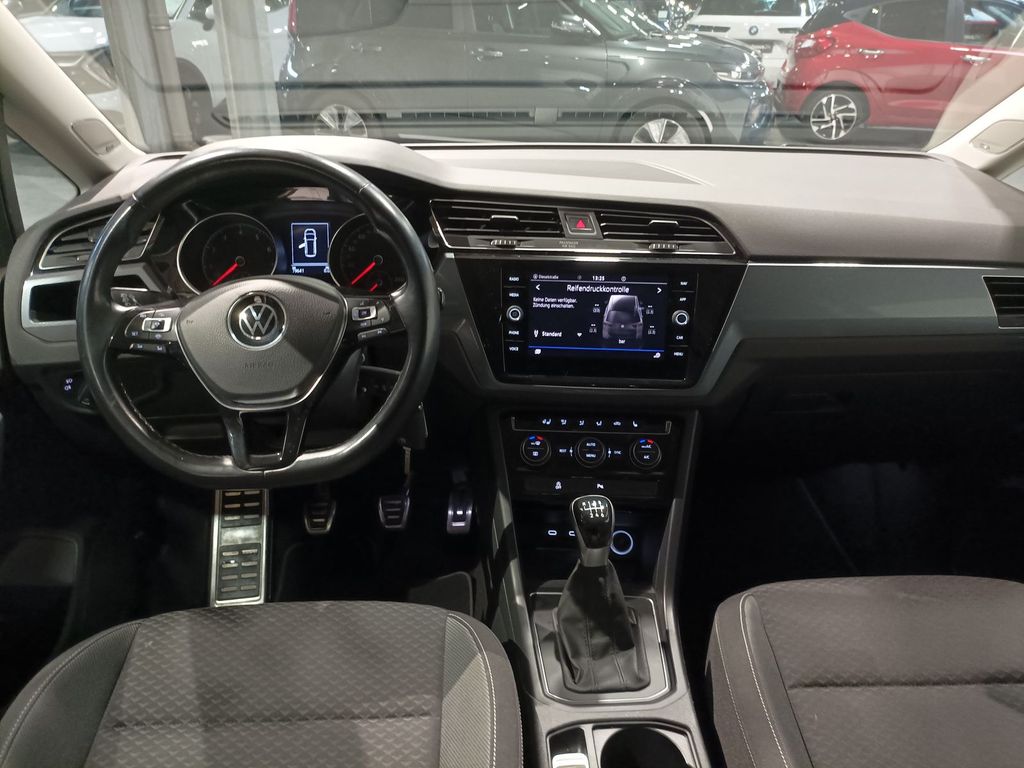 Volkswagen Touran 2021