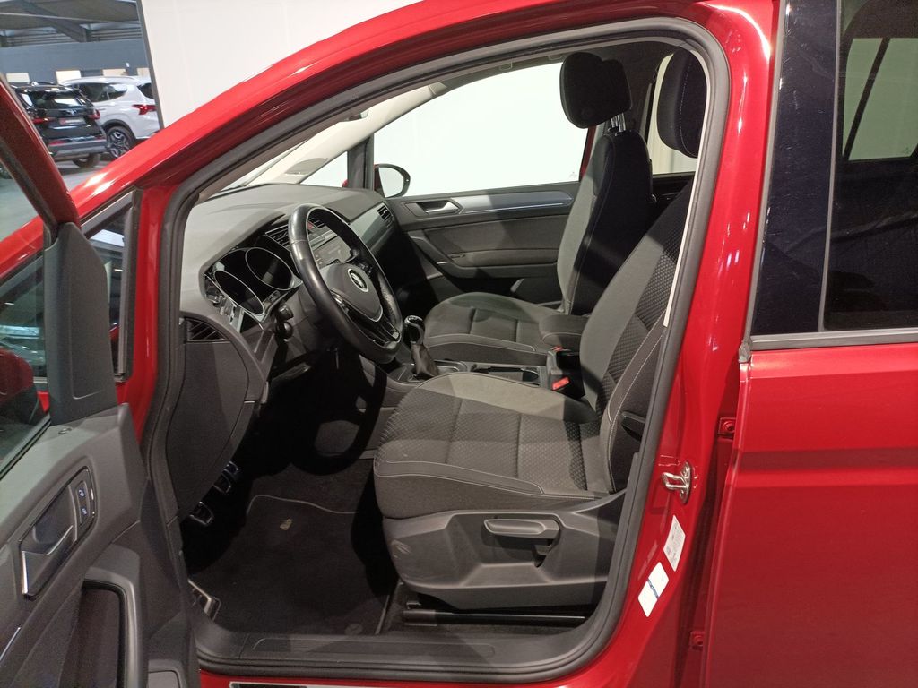 Volkswagen Touran 2021