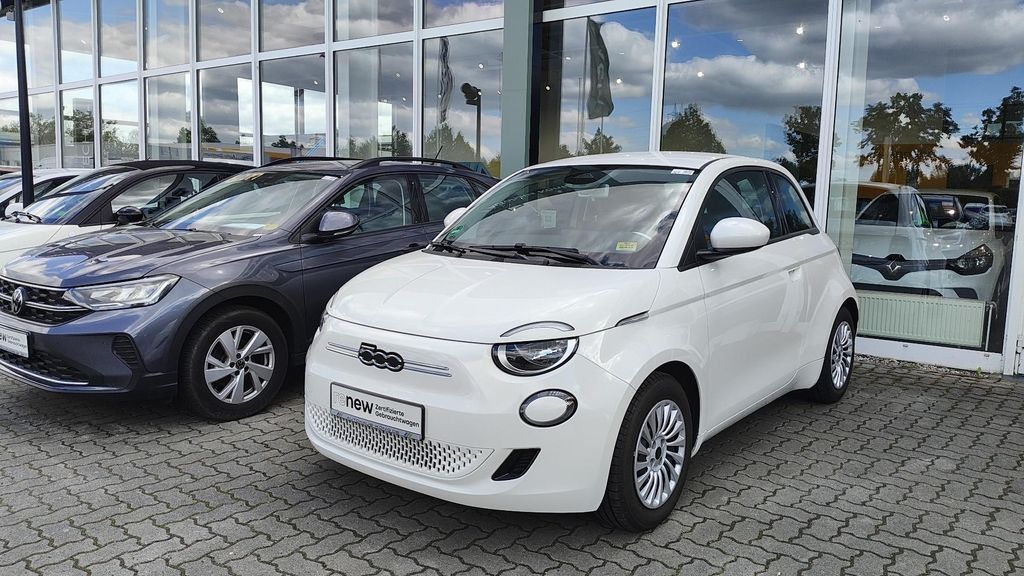 Fiat 500e 2023