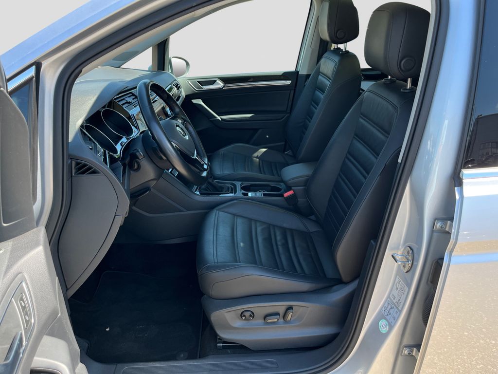 Volkswagen Touran 2021