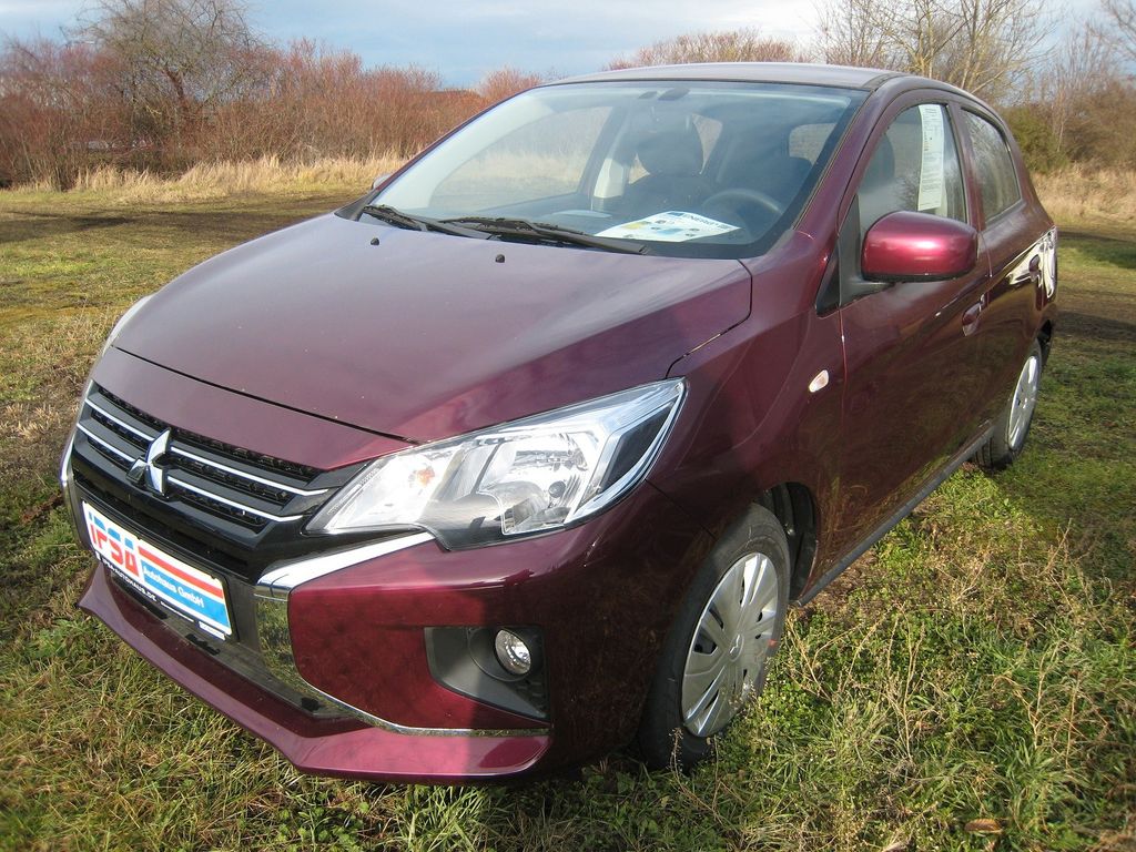 Mitsubishi Space Star 2025
