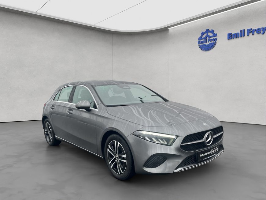 Mercedes-Benz A 180 2025