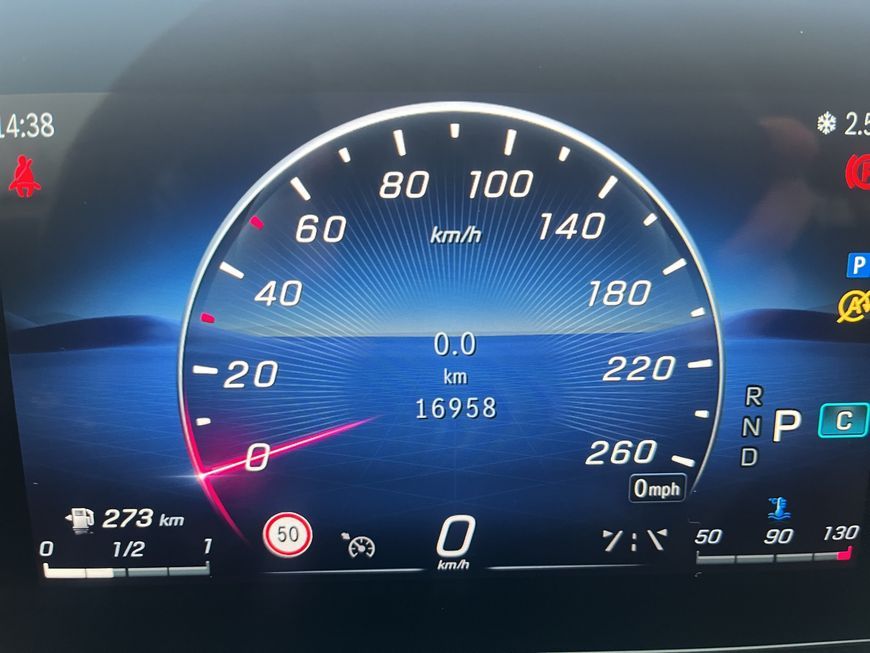Mercedes-Benz A 180 2025