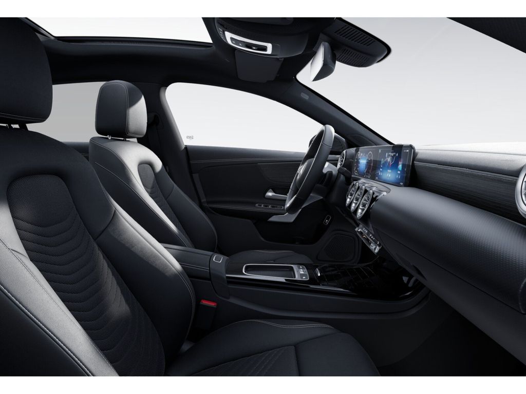 Mercedes-Benz CLA 200 2024