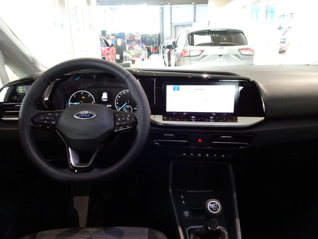 Ford Grand Tourneo 2025