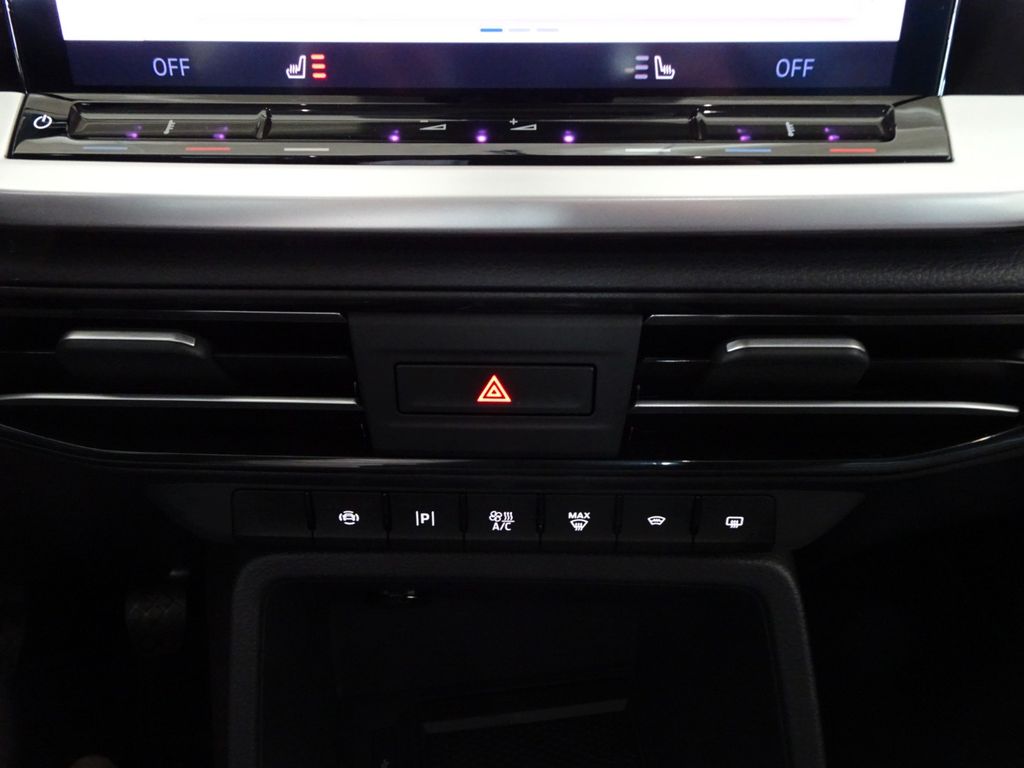 Ford Grand Tourneo 2025