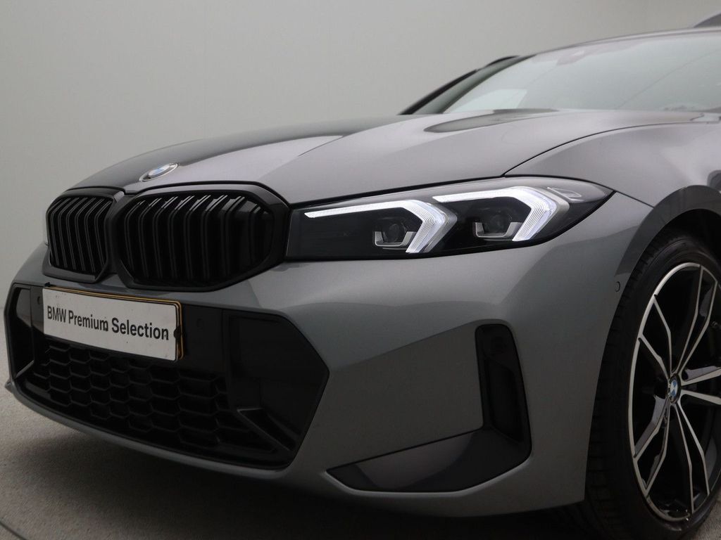 BMW 318 2024
