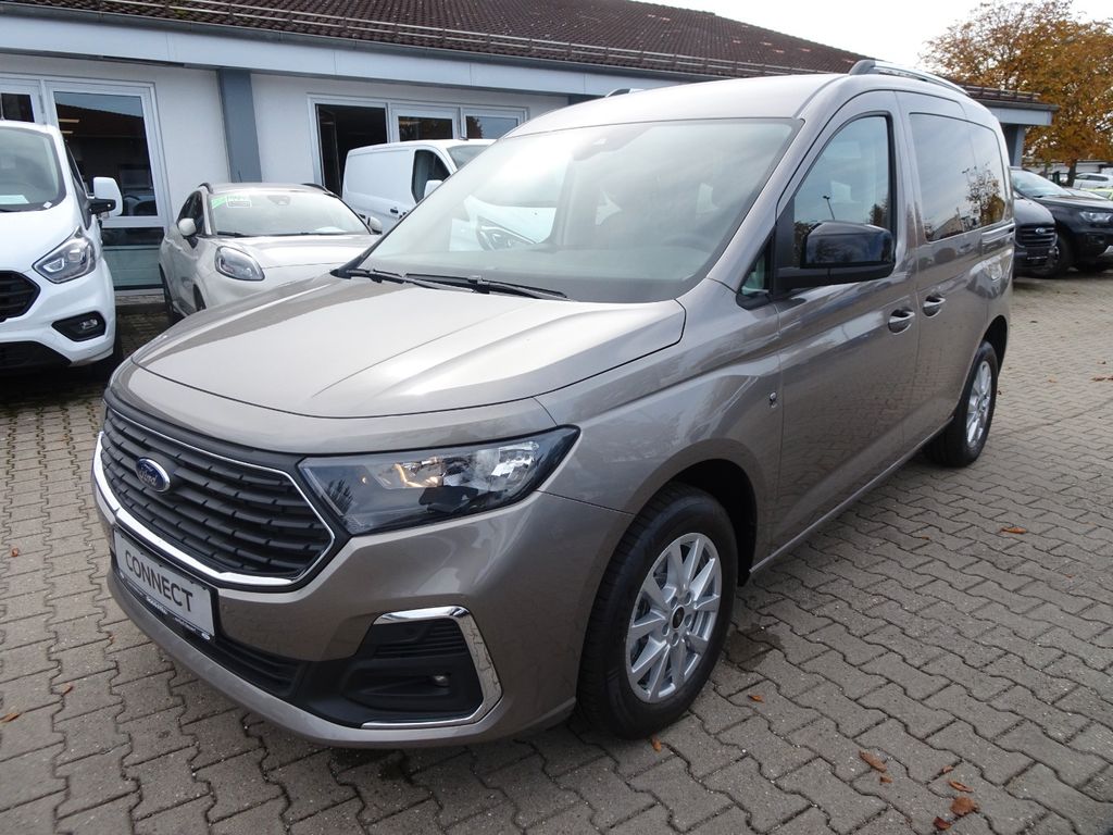 Ford Grand Tourneo 2026