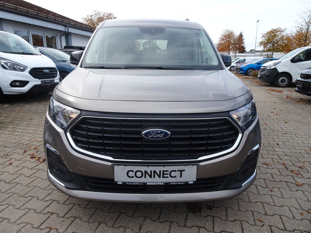 Ford Grand Tourneo 2026