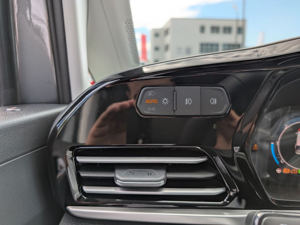 Ford Grand Tourneo 2026