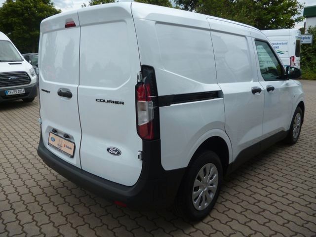 Ford Transit Courier 2025