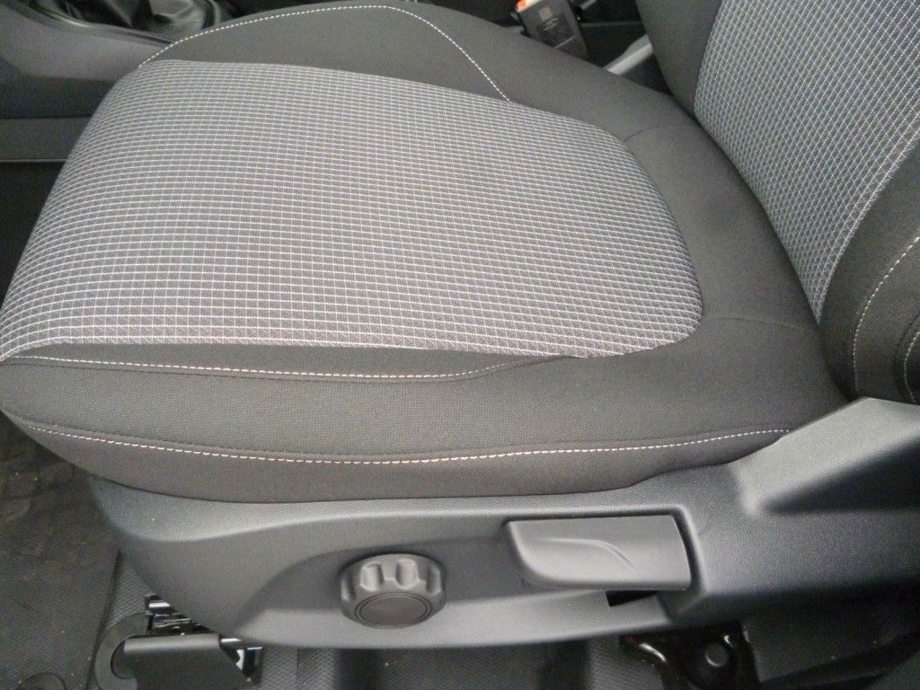 Ford Transit Courier 2025