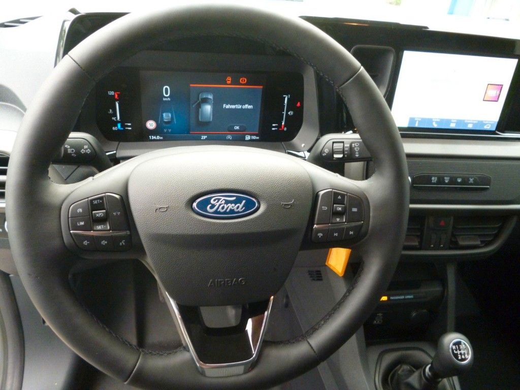 Ford Transit Courier 2025