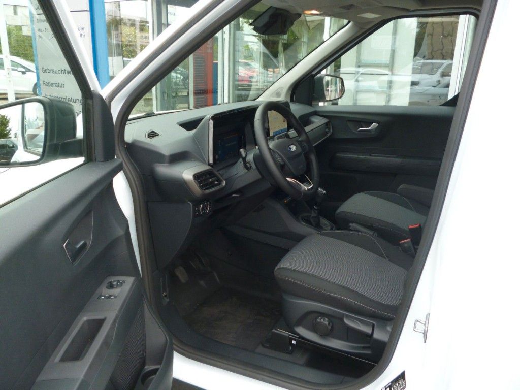 Ford Transit Courier 2025