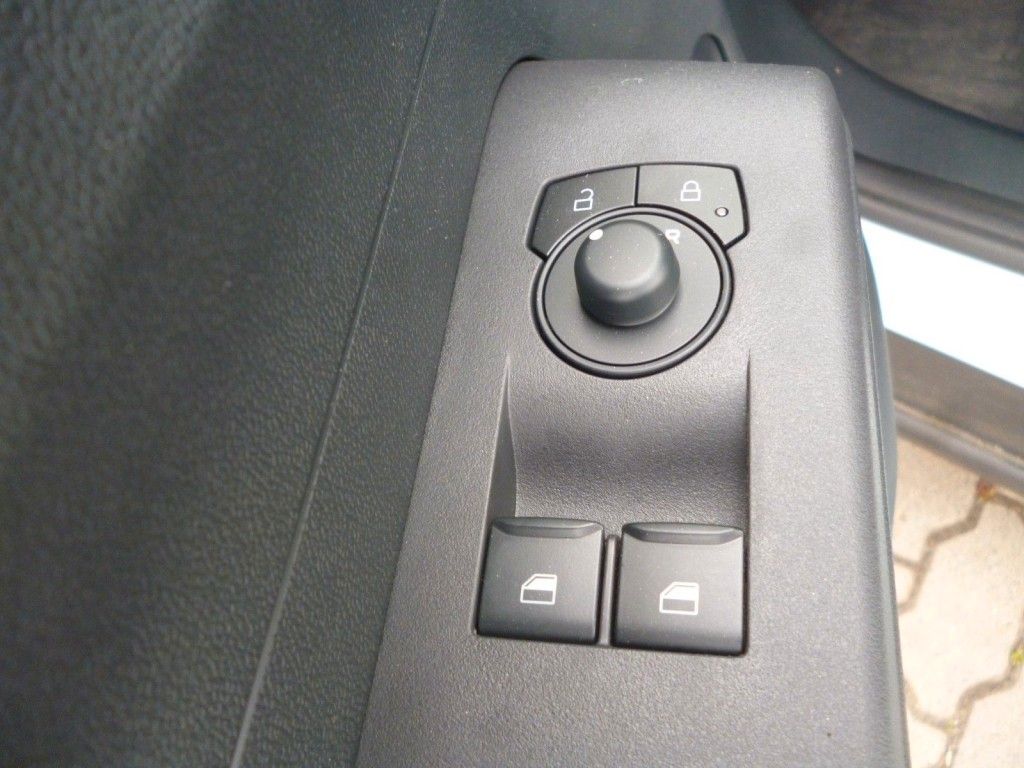 Ford Transit Courier 2025