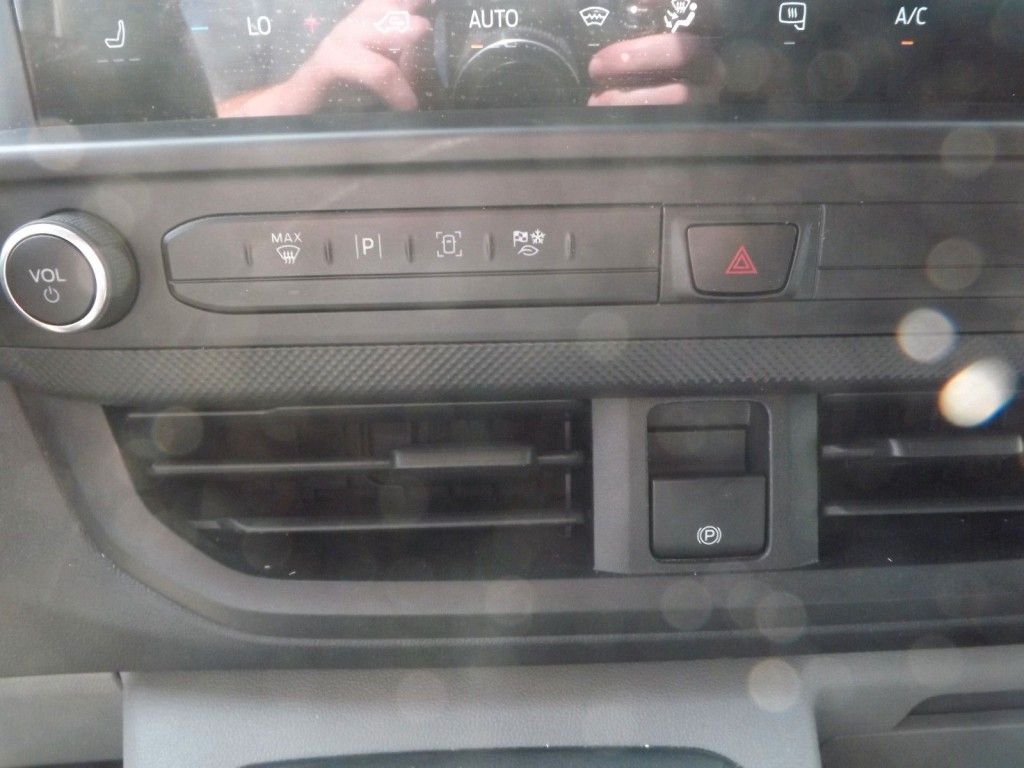 Ford Transit Custom 2024