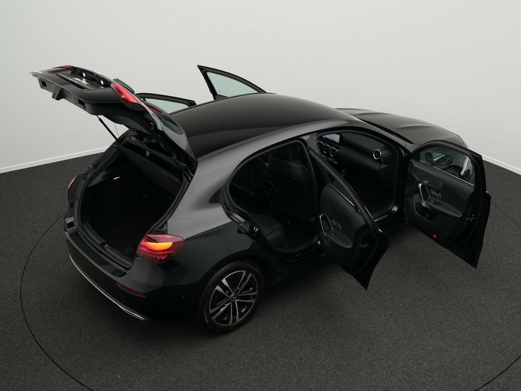 Mercedes-Benz A 180 2024