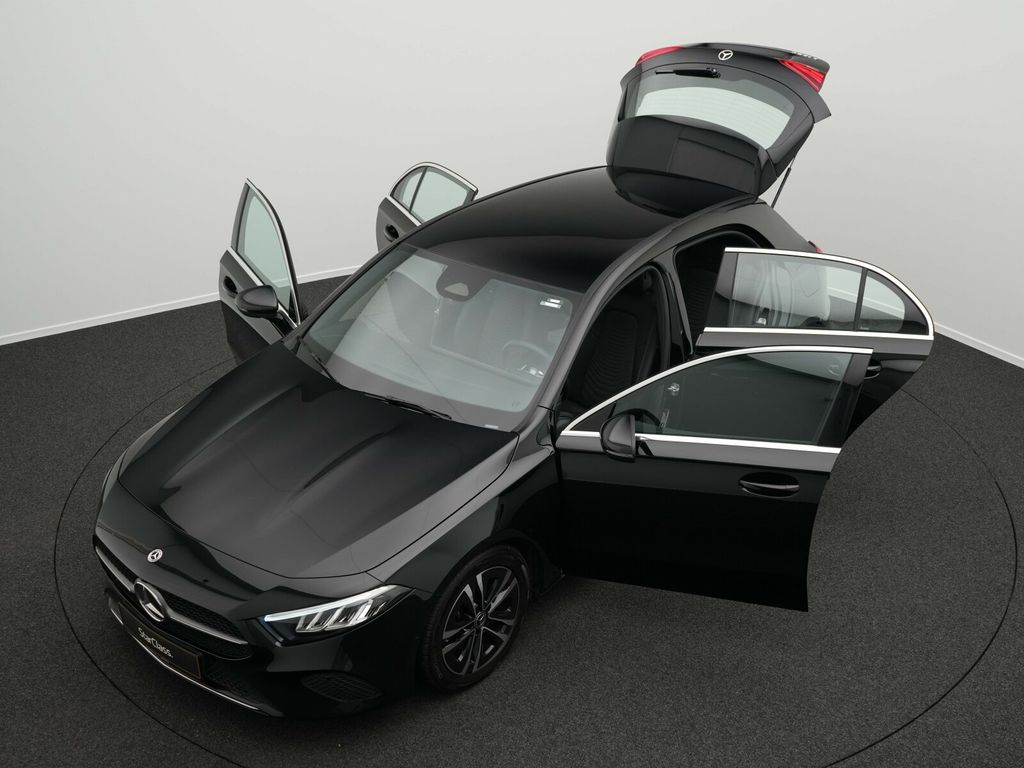 Mercedes-Benz A 180 2024