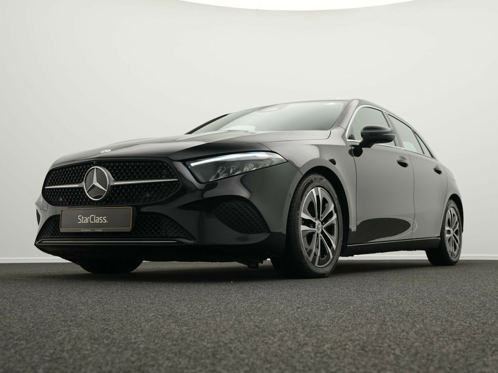 Mercedes-Benz A 180 2024