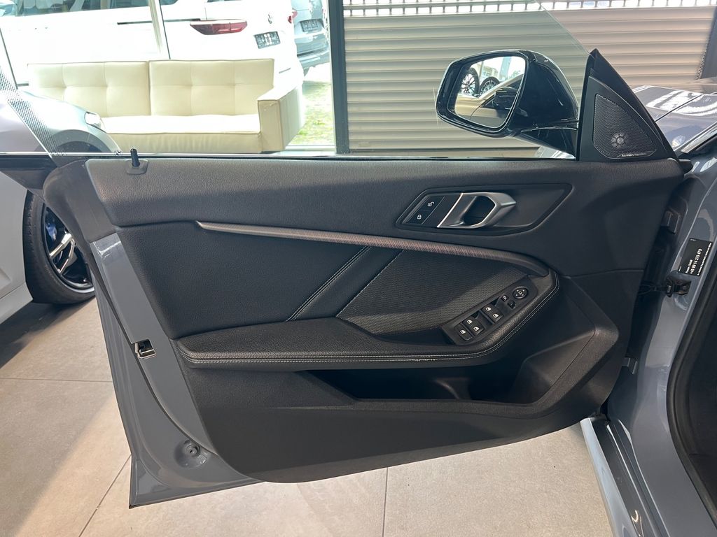 BMW 218 Gran Coupé 2023