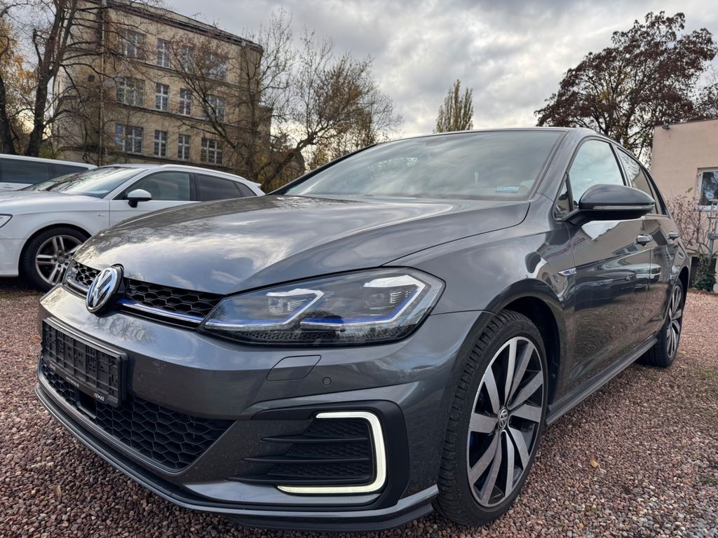 Volkswagen Golf 2020