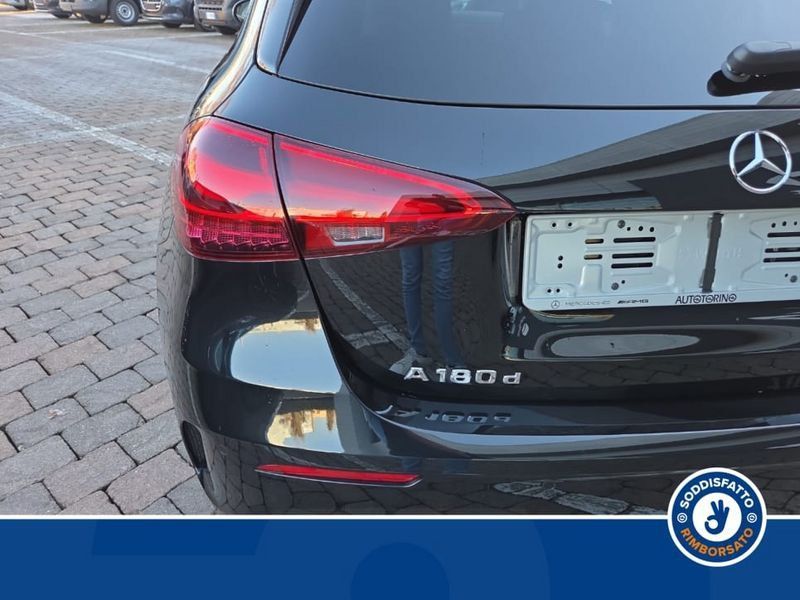 Mercedes-Benz A 180 2025