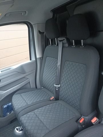 Volkswagen T7 Transporter 2025