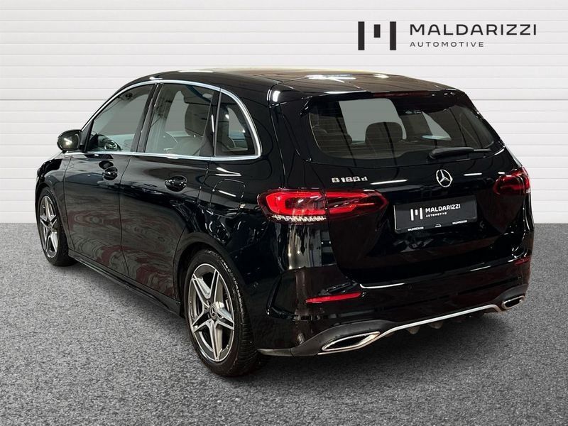 Mercedes-Benz B 180 2021