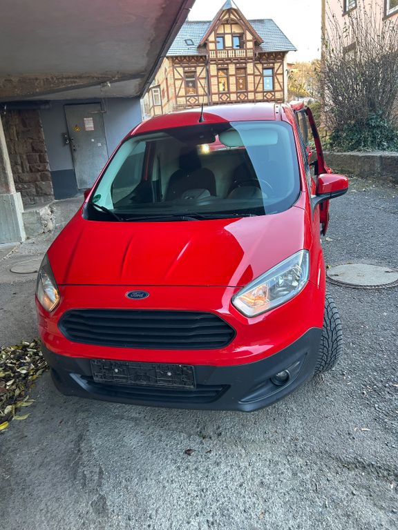 Ford Courier 2016