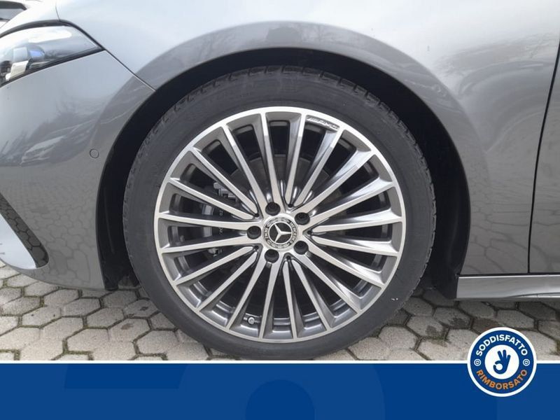 Mercedes-Benz A 180 2025