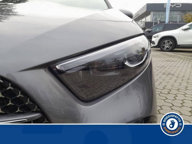 Mercedes-Benz A 180 2025