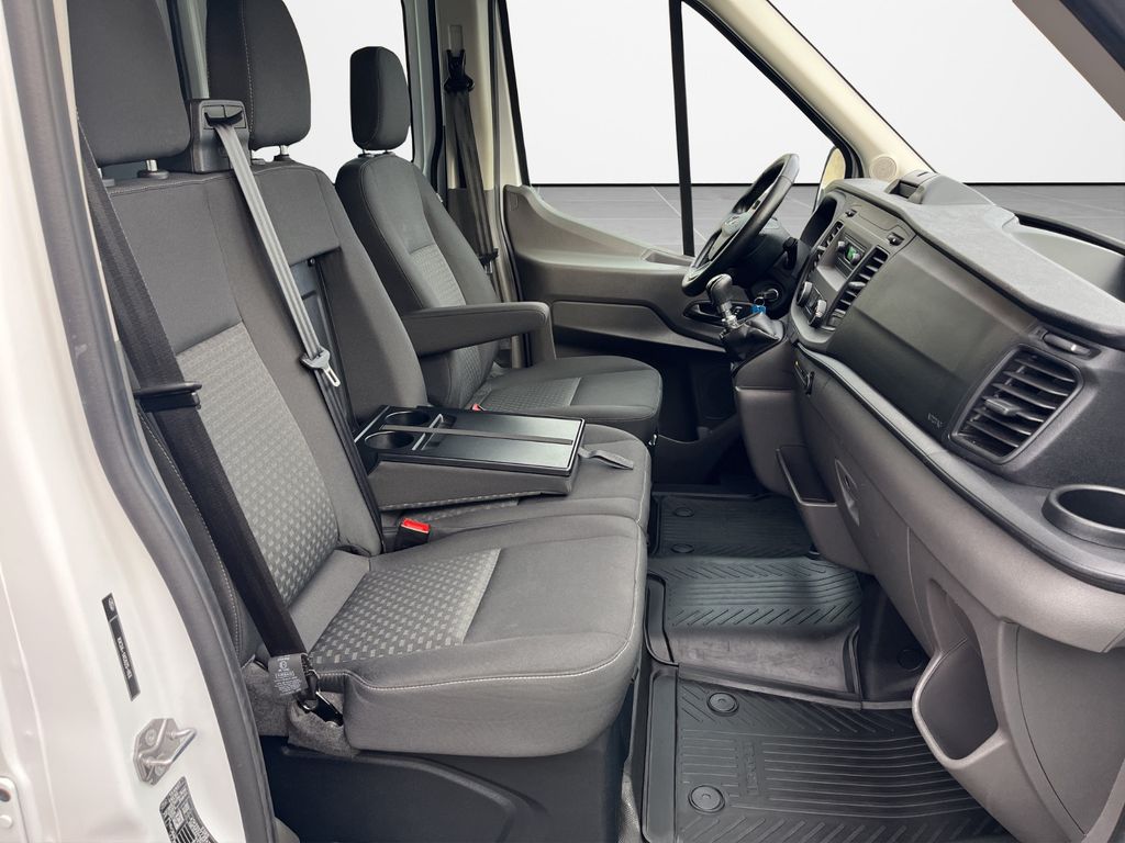Ford Transit 2021