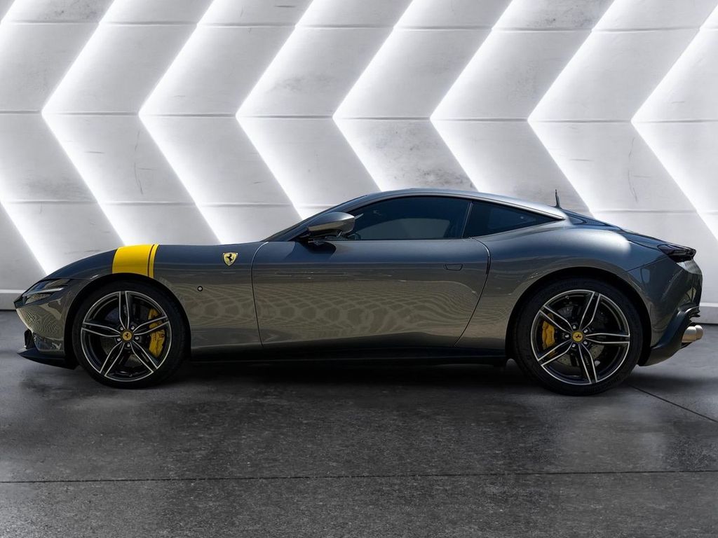 Ferrari Roma 2025