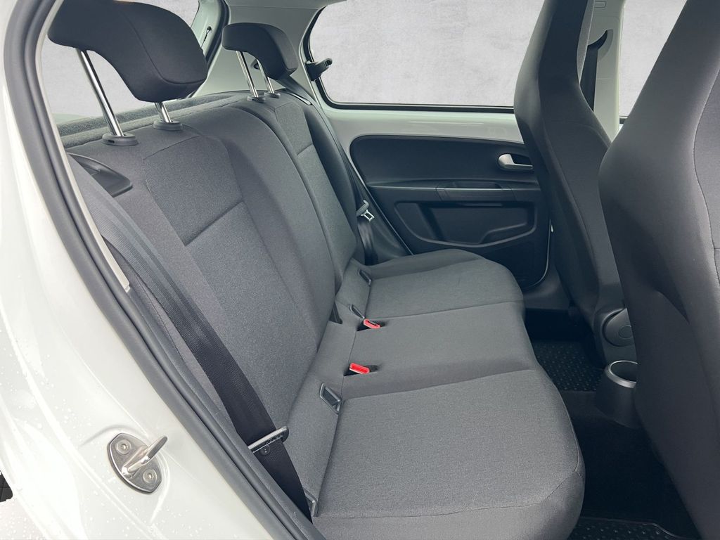 Volkswagen up! 2022