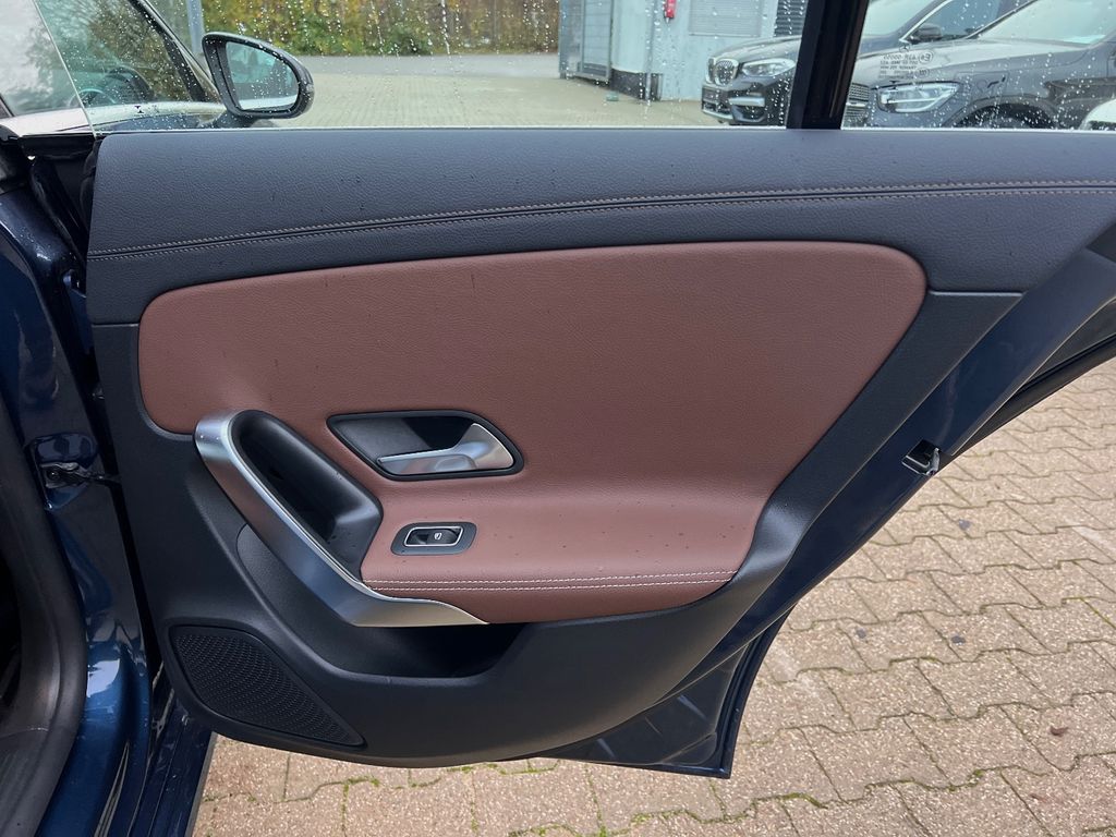 Mercedes-Benz CLA 250 2021