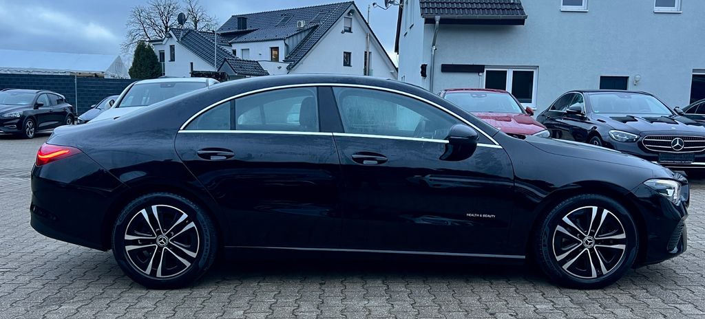 Mercedes-Benz CLA 180 2024