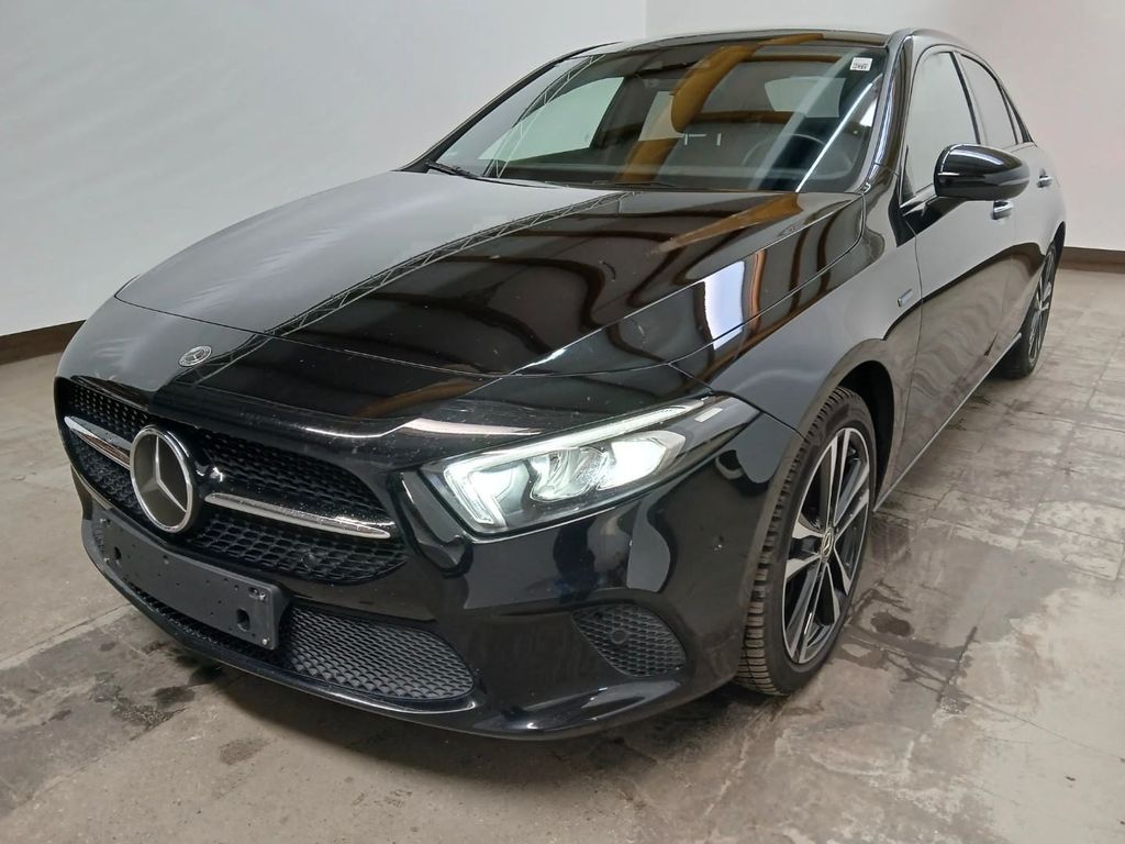 Mercedes-Benz A 250 2021