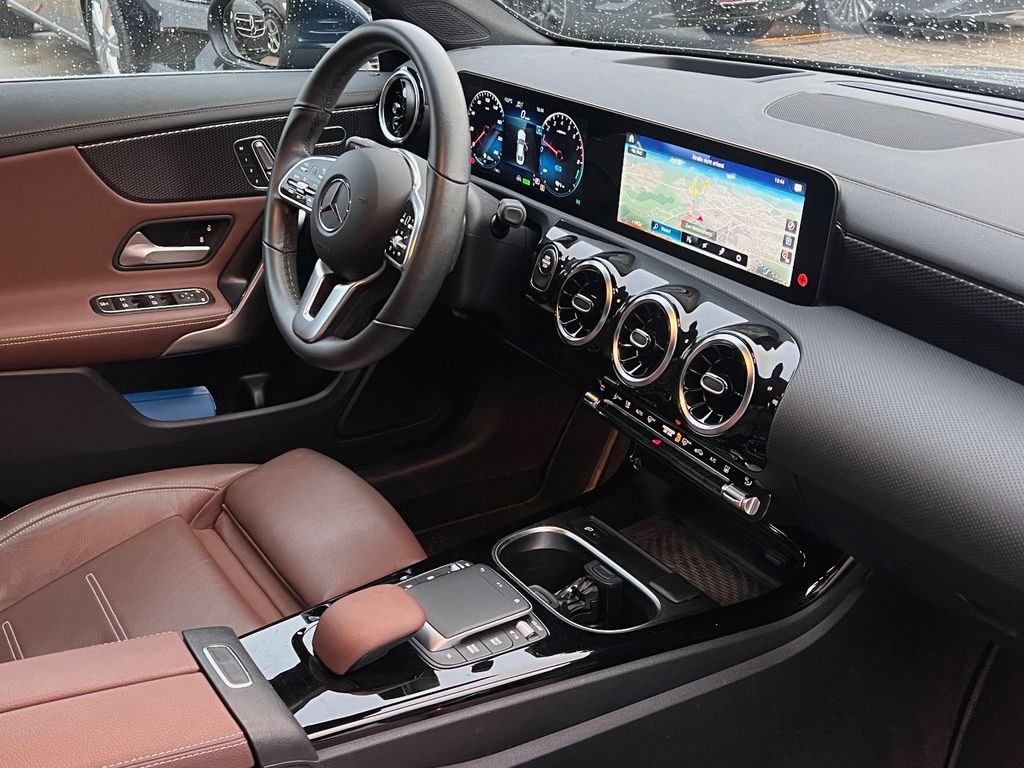 Mercedes-Benz CLA 250 2021