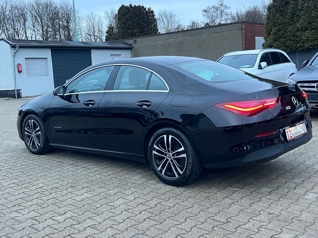 Mercedes-Benz CLA 180 2024