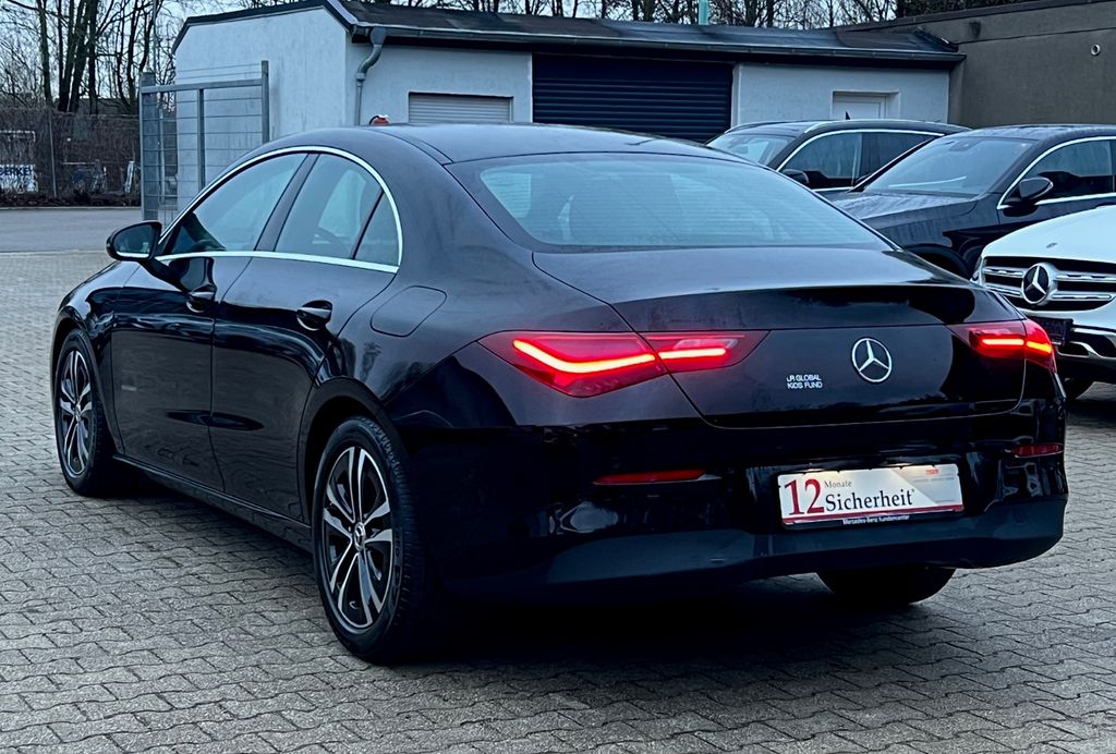 Mercedes-Benz CLA 180 2024