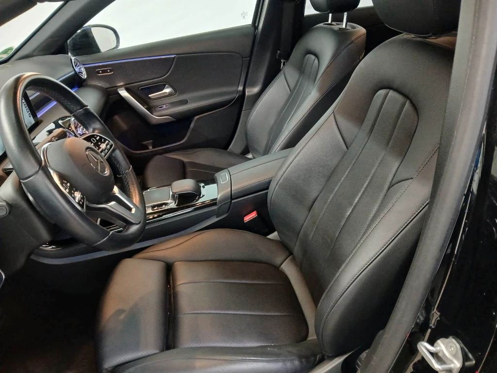 Mercedes-Benz A 250 2021