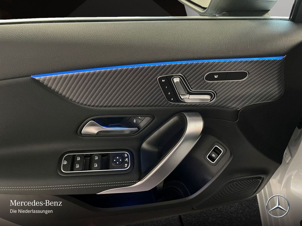 Mercedes-Benz A 200 2023