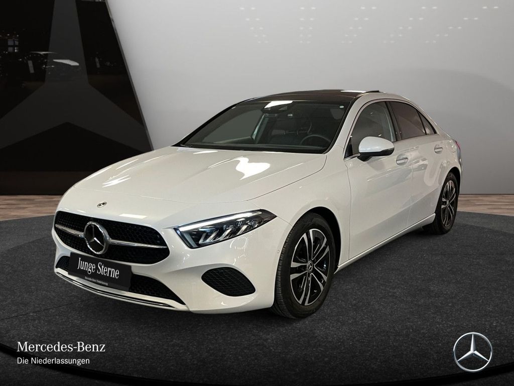 Mercedes-Benz A 200 2023