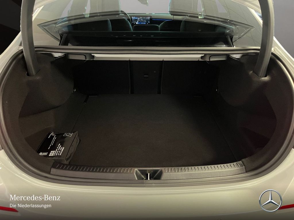 Mercedes-Benz A 200 2023