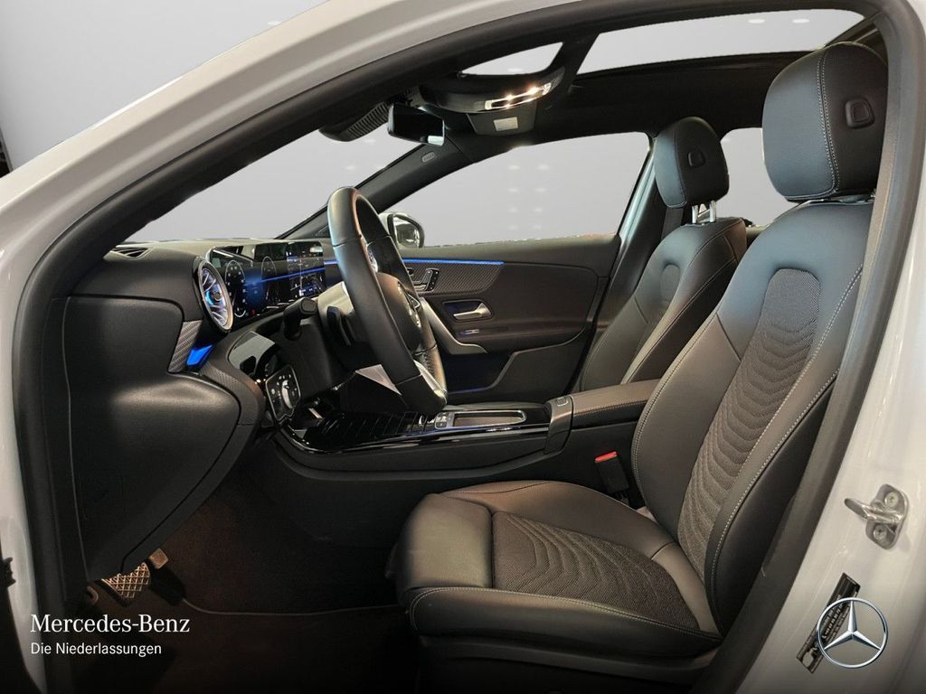 Mercedes-Benz A 200 2023
