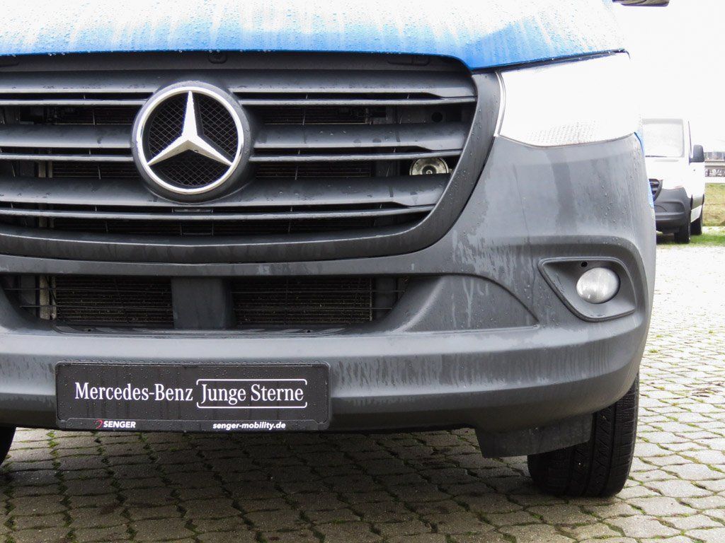 Mercedes-Benz 2021