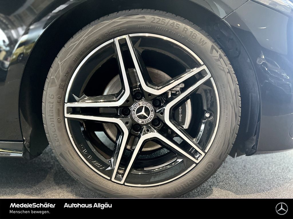 Mercedes-Benz A 200 2024